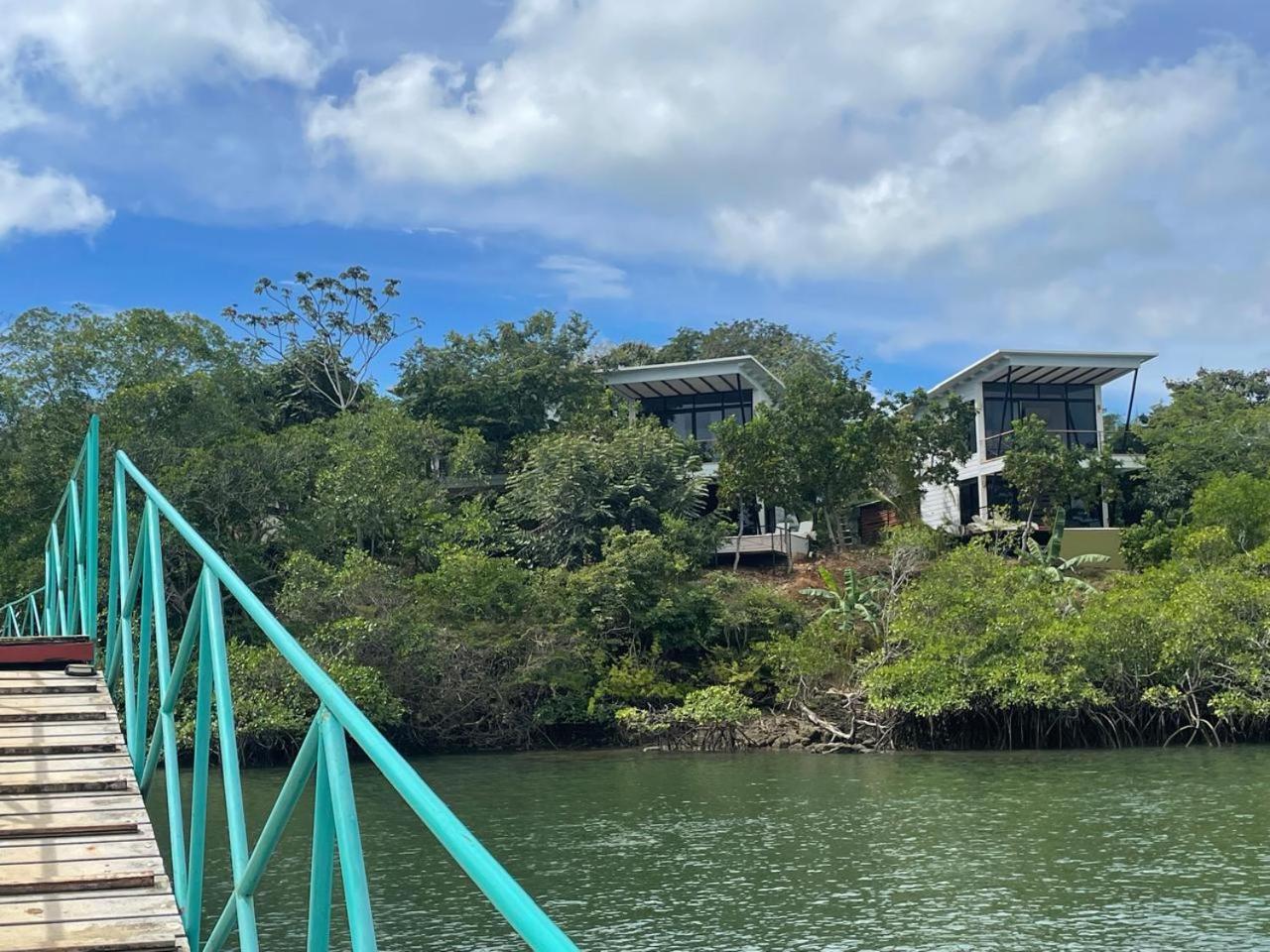 Isla Escondida Villa